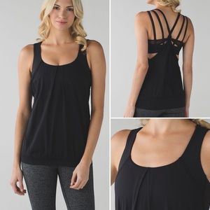 Lululemon Nouveau Limits Tank, black, size 6